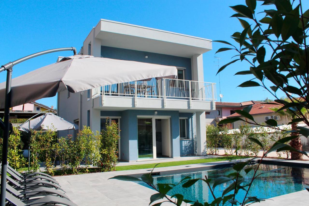 Villa Karolina Desenzano del Garda Eksteriør billede